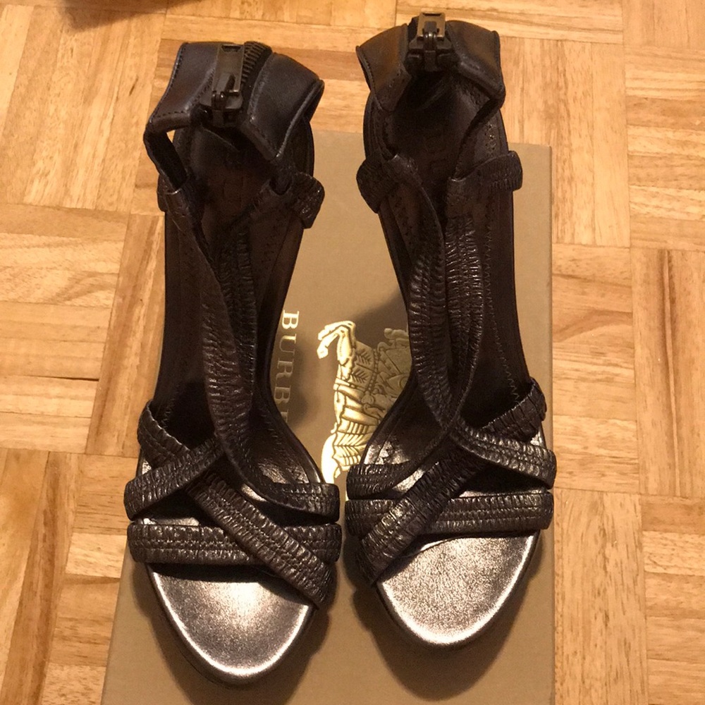 Brand new Burberry sandal